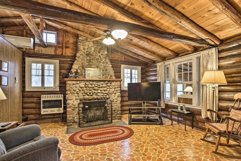 Lakefront 1930’s Log Cabin w/ Dock & Fire Pit! - Image 1