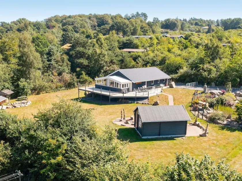 10 person holiday home in Fårevejle-By Traum - Image 1