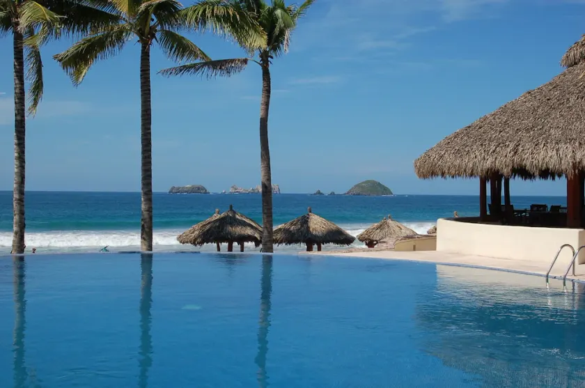 Amara Beachfront Penthouse avec immense terrasse privée sur le toit - Image 1