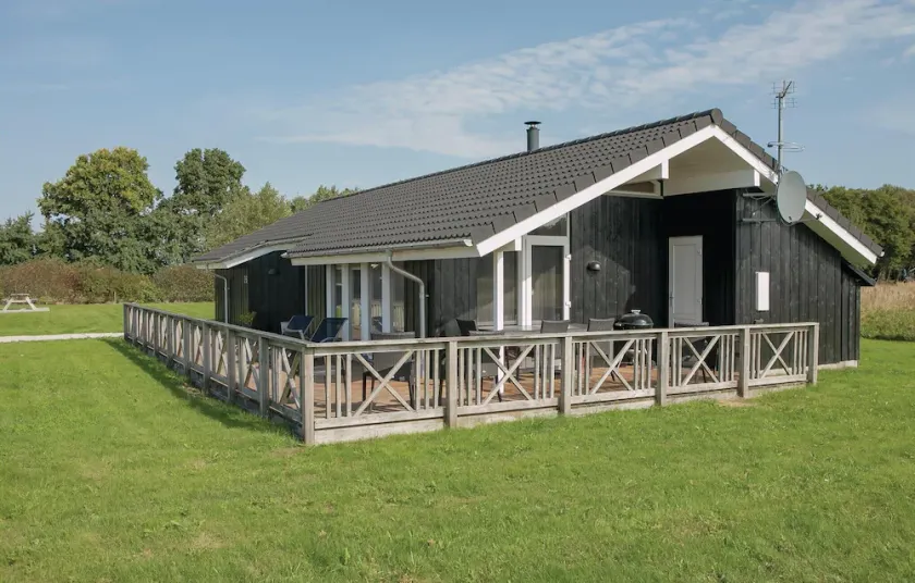 Strandhus i Storvorde med bastu - Image 1