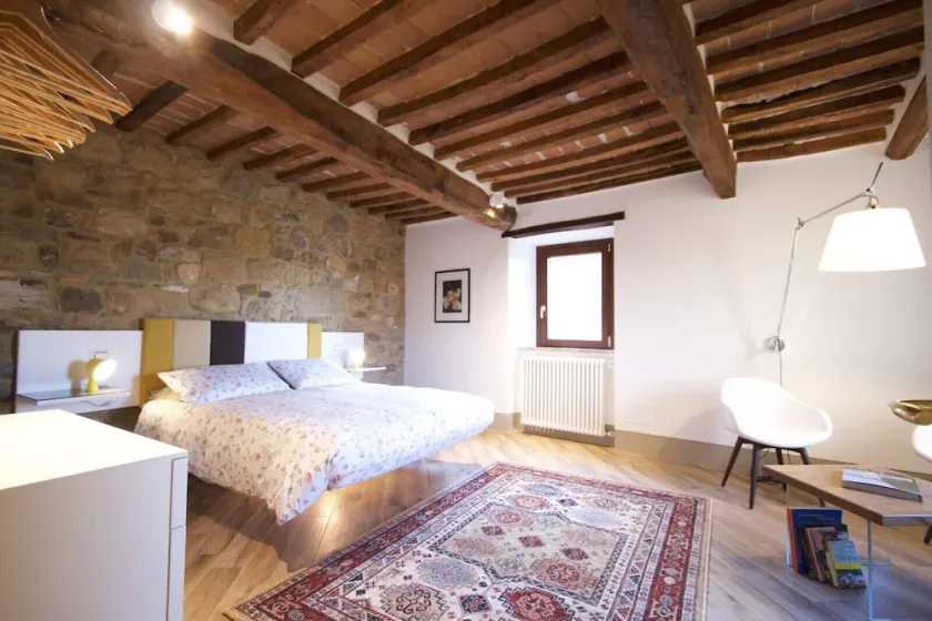 Elegant apartment with garden view and rooftop terrace - Image 1