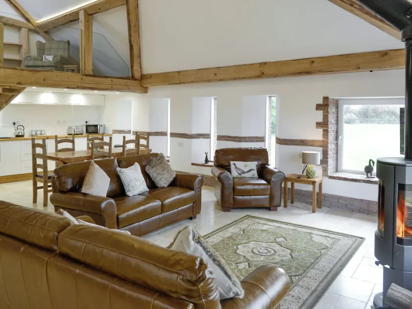 2 bedroom accommodation in Heasley Mill, near South Molton - Image 1