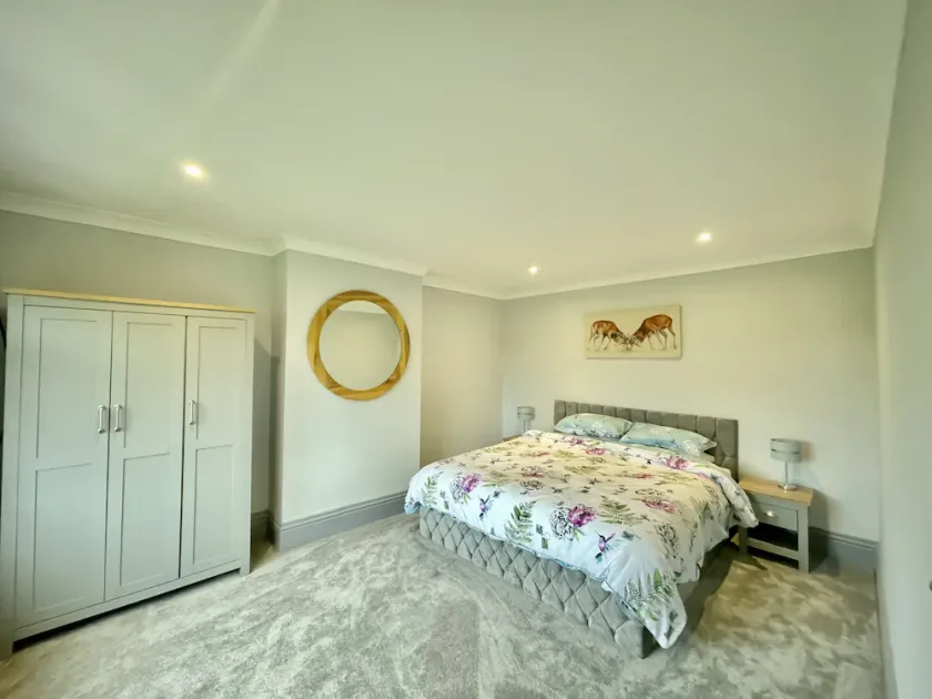 Newly renovated Farmhouse on a working farm - Image 1