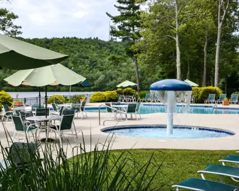 Cozy Pocono Mountain Escape - Image 1