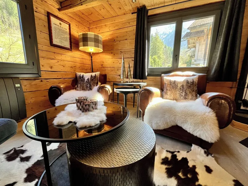 Chalet Le Nutshell - 4pers - Vue montagne au calme - Proche Annecy, La Clusaz, Grand-Bornand - AravisTour - Image 1