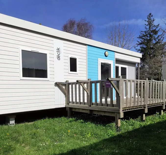 Mobilhome DECLIK 3 chambres 35.2m² - Terrasse façade 6 personnes - Image 1