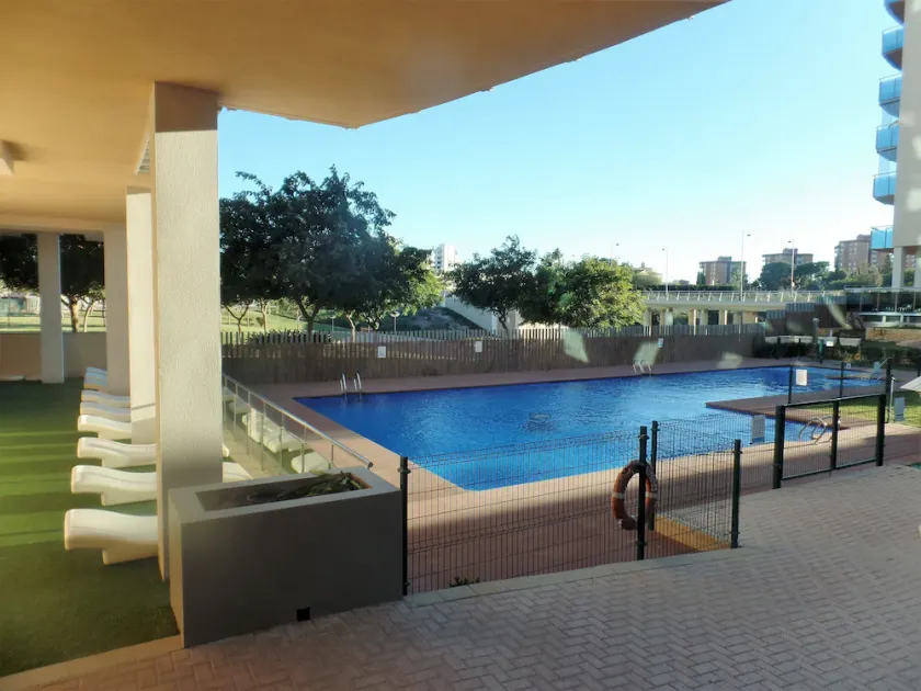 Luxuriöse Wohnung mit Pool in El Campello (Zentrum) - Image 1