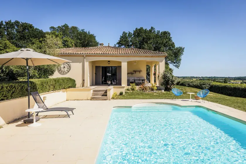 Beaumont, beautiful villa with private swimming pool and jacuzzi - Image 1