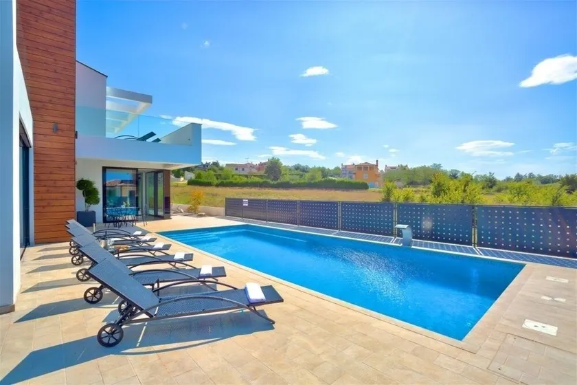 Holiday Home 4840-1 for 12 Pers. in Višnjan - Image 1