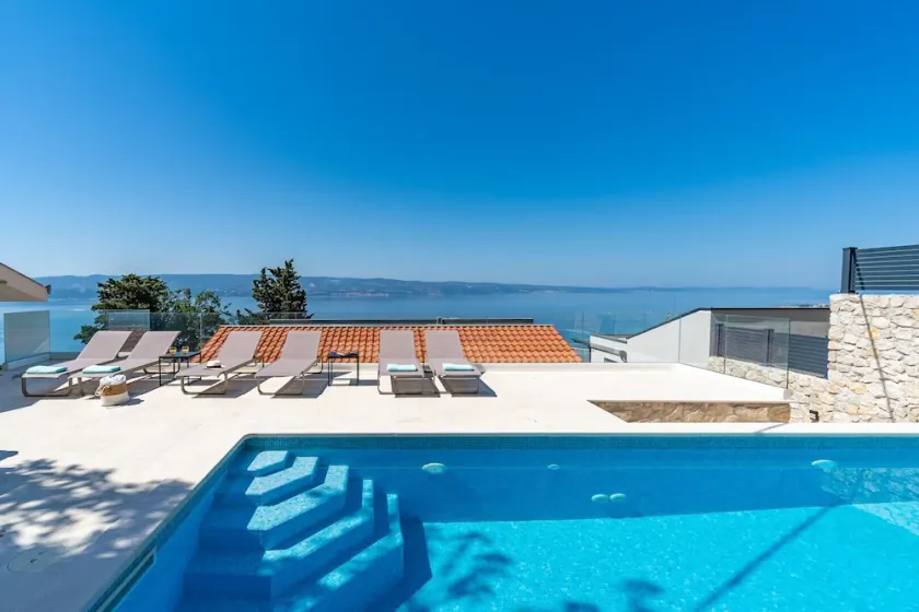 Villa Atopos with heated private pool, 5 bedrooms, Cinema room, panoramic sea views - Image 1