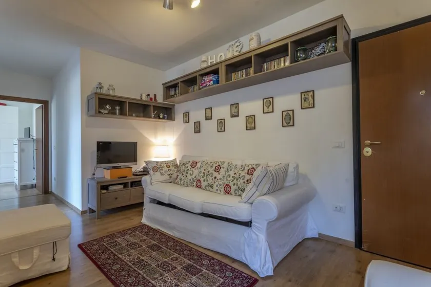 GuestHost - The window on the Raibl - Lovely APT with WiFi! x4 - Image 1