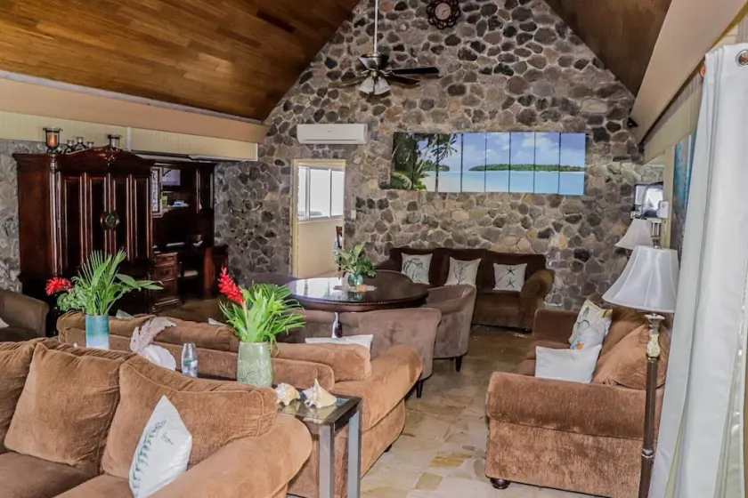 Seven Palms Villa - Image 1