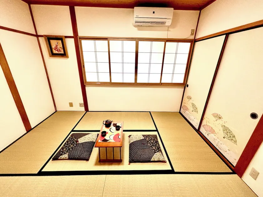 Happy Inn Kyoto えんの宿 - Image 1