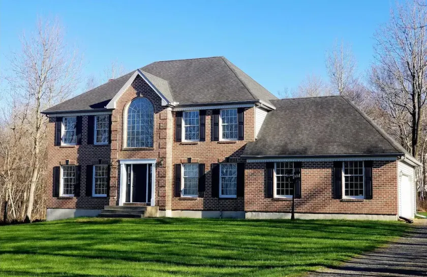 Modern Estate★Private Pool!★7 Bed/3 Bath★Hot Tub★Movie Theater!★Game room★PETS! - Image 1