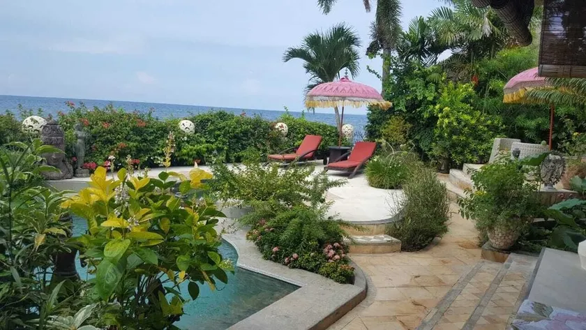 Magical Healing Beach Retreat - Image 1