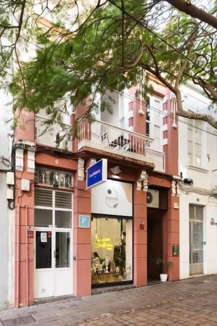 Pensión Casablanca - Image 1