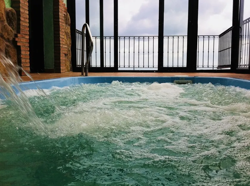 Hus SPA 12-16 steder, i Gredos og Tietar-dalen, med pool-jacuzzi - Image 1