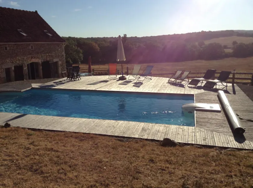 Magnificent barn, 8 people 4 bedrooms, private heated pool, countryside - Image 1
