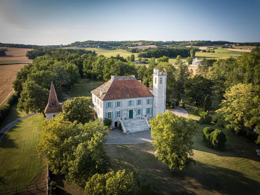 Chateau les Estournels - Image 1