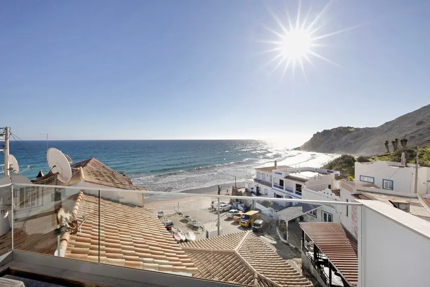 Casa vacanze 'Casinha' con vista mare, Wi-Fi e aria condizionata - Image 1