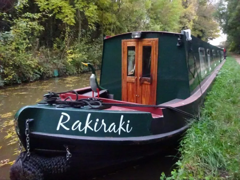Narrowboat - Sleeps 10 - Raki Raki - 69ft - Image 1