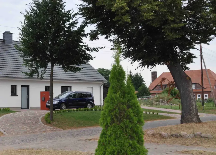 Müritz National Park, bathing lake, boat rental, terrace roof, wallbox, WLAN, sauna - Image 1