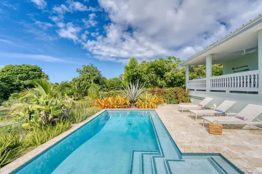R Villa @ Steps Beach POOL Ocean View BOCCE Court - Image 1