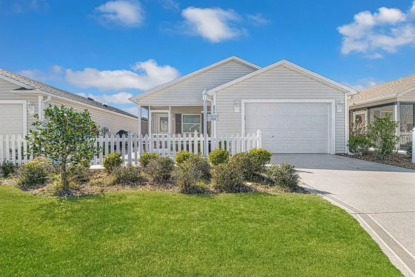 Well appointed and clean Patio Villa - Image 1