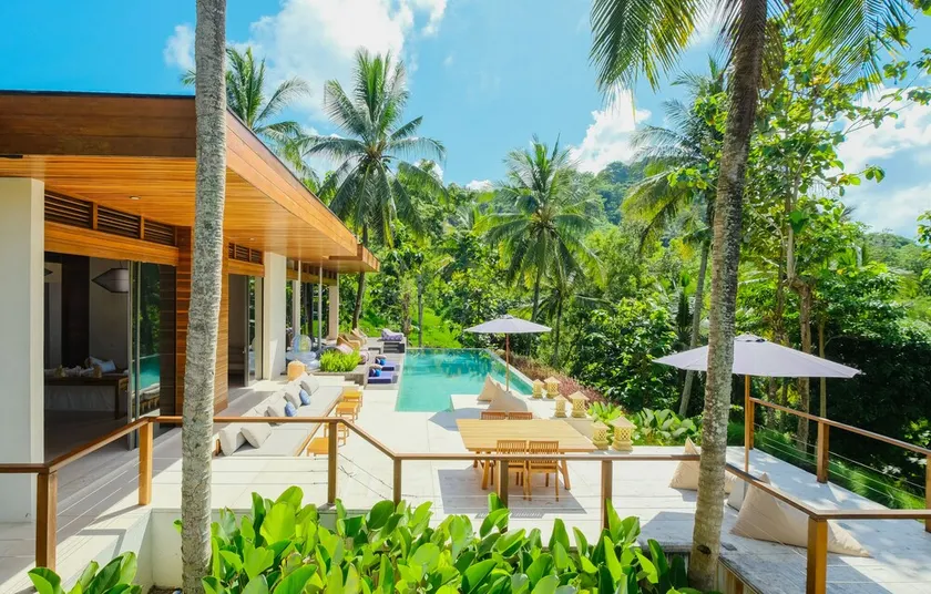 EMHILL Estate Lombok - Image 1