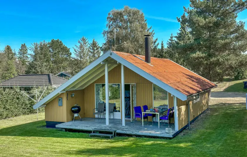 Cozy home in Fårvang with WiFi - Image 1
