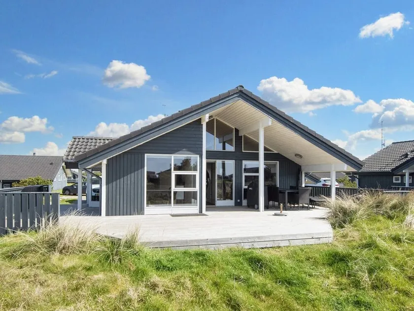 6 person holiday home in Ringkøbing - Image 1