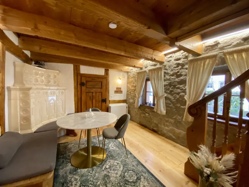 My mini house | 2 rooms | Smart TV | Stone & wood - Image 1