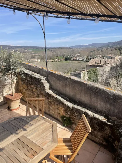 Maison de Village au Coeur du Luberon - Image 1