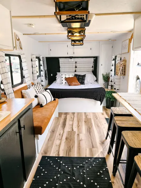 Cute Renovated RV Near Zion & St. George - Image 1