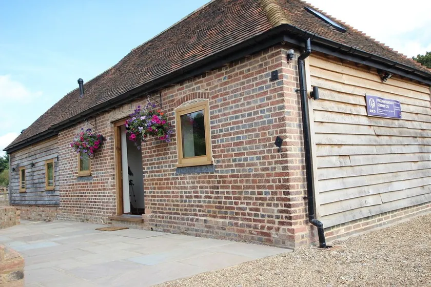 The Stable - Casa de campo maravillosamente convertida en entorno rural cerca de Tenterden - Image 1