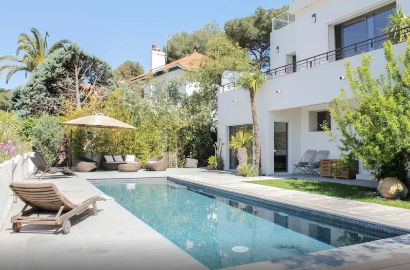 Cassis Modern Villa, Sea View, Heated Pool, 800m village and beach, Provence - Image 1