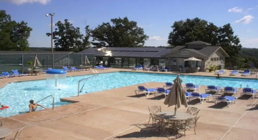     Walk-In 3BR at Pointe Royale-Pools • Golf • Minutes to Silver Dollar City - Image 1