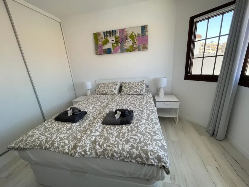 Modern 2 bed apartment (70qm2)  with  oceanview - Image 1