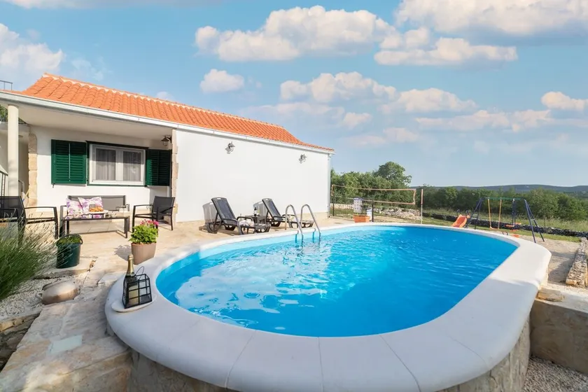 Casa con piscina per famiglia Veliki Bročanac, Morlacca - Zagora (K-22666) - Image 1