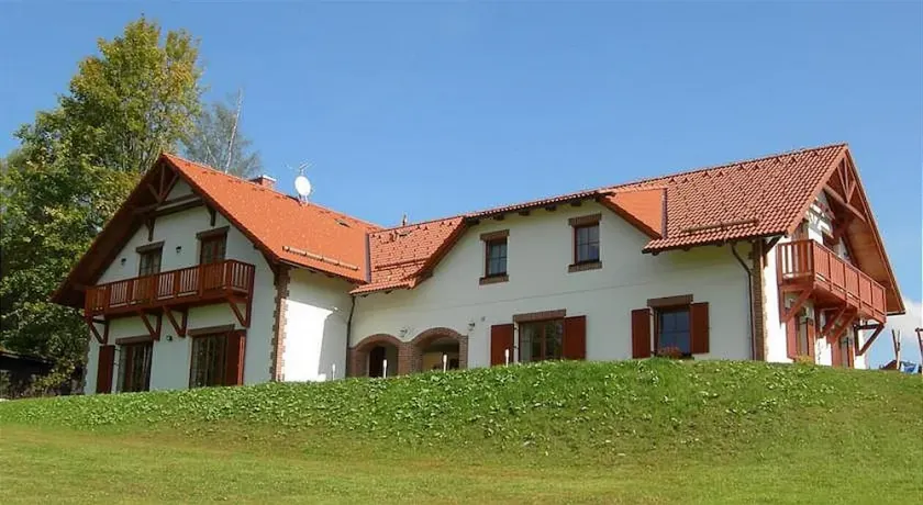 Villa Apartment Victoria - Image 1