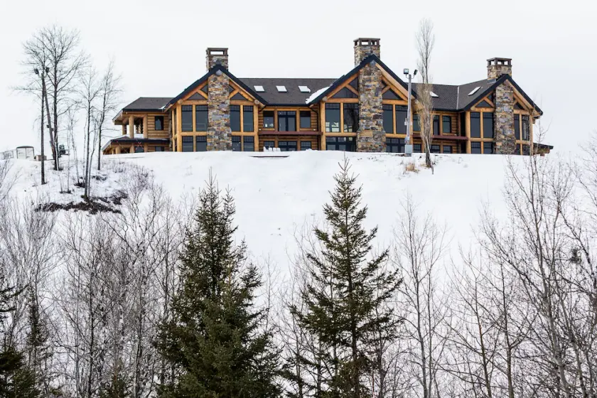 Mont du Lac Resort - Image 1