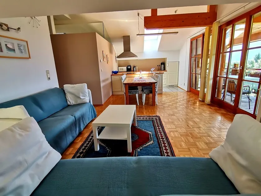 Landhaus Mitsche, vista panorâmica do apartamento em uma posição tranquila e ensolarada - Image 1