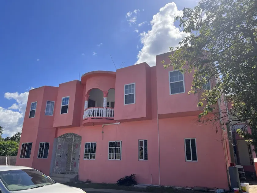 Beautiful Home located near Dunn’s River Falls, Restaurants and attractions - Image 1
