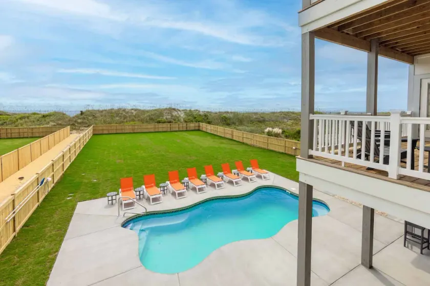 Luxury Oceanfront Dog Friendly Home w/ Pool, Hot Tub, Elevator, and Much More! - Image 1