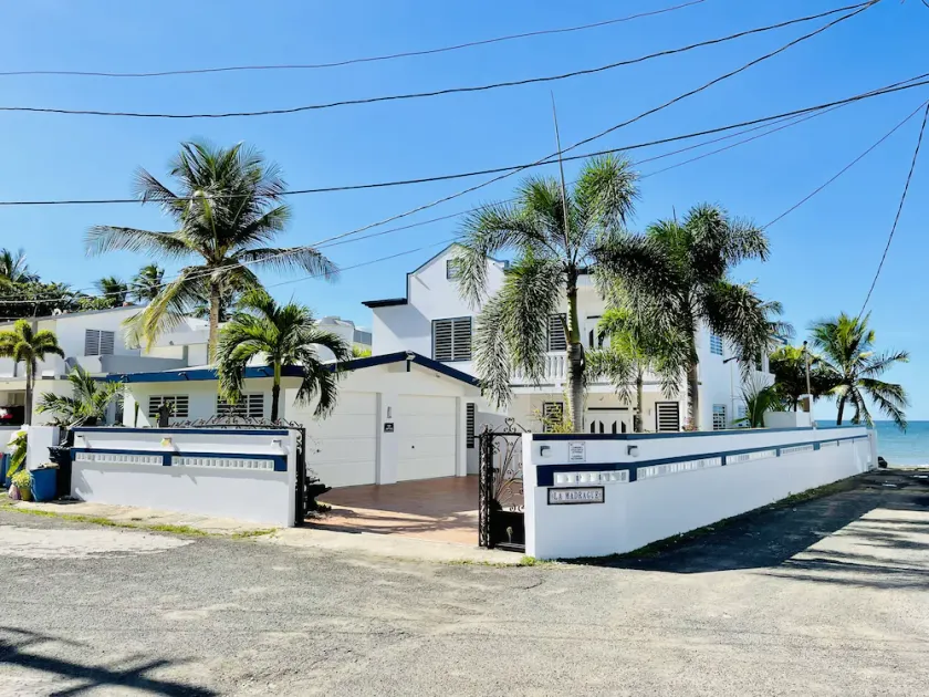 Casa Tenerife Luxury Ocean Front with Private heated Pool for 20 Guests! - Image 1