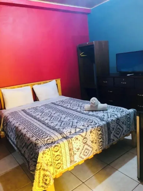 Studio 27 Inn - Image 1