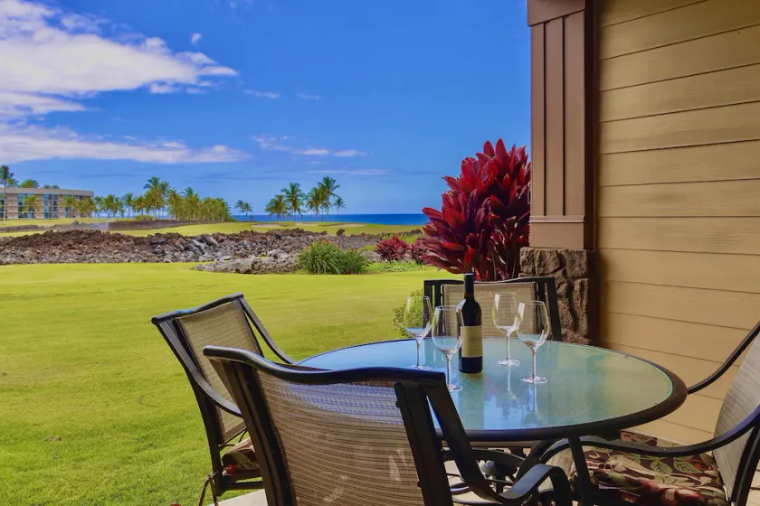 Surreal ocean front view and breezes at Hali'i Kai at Waikoloa Beach Resort  - Image 1