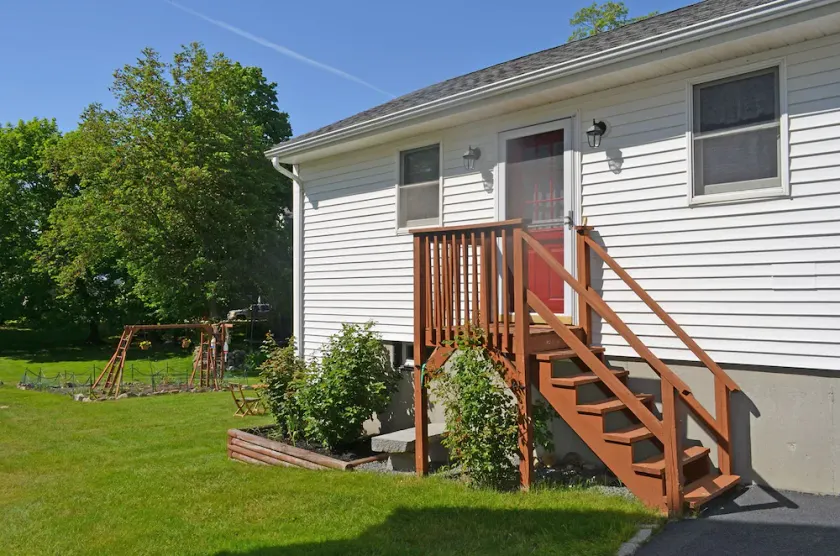 Dot's Place: In the heart of Rockport - Image 1