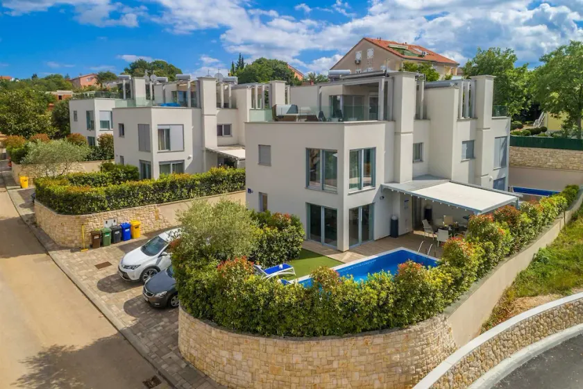 Villa Antonela - Image 1