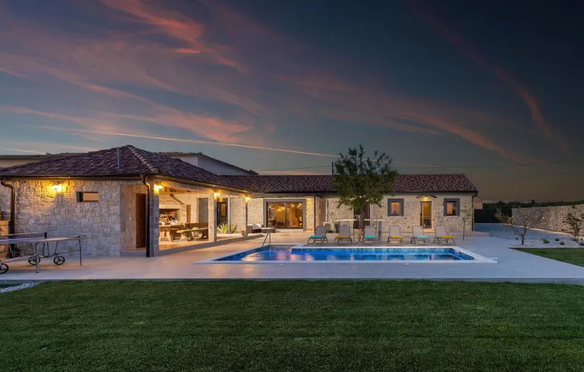 Amazing home in Zemunik Donji with WiFi - Image 1